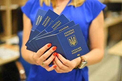 У Чортківському відділі міграційної служби тимчасово призупинено надання послуг.