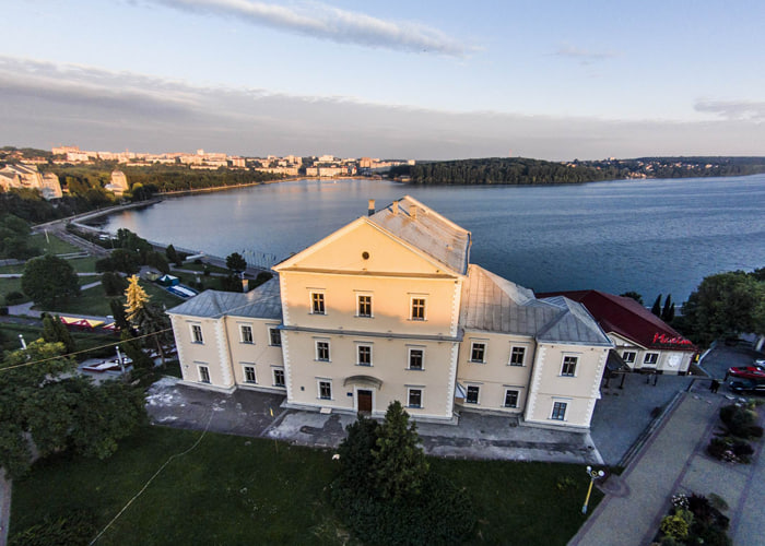 Весільна фотосесія Тернопільський замок