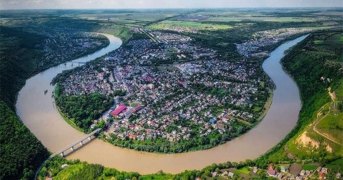 Заліщики на Тернопільщині 