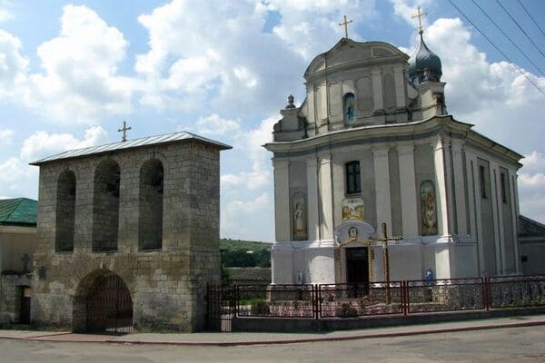 Успенська церква в Збаражі